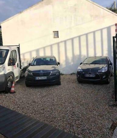 Logement Appartement Bourget ル・ブールジェ エクステリア 写真